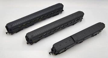 Rivarossi N - 9553, 9593 - Modeltrein personenwagen (3) - 2×, Nieuw