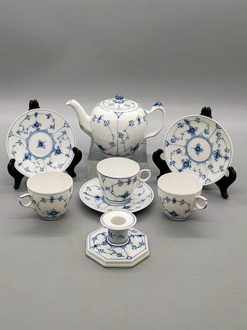 Royal Copenhagen - Koffieservies - Musselmalet Gerippt, Antiek en Kunst