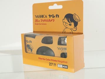 Yashica 5x 35mm Single Use Camera - 2026 (27 Exposures, ISO