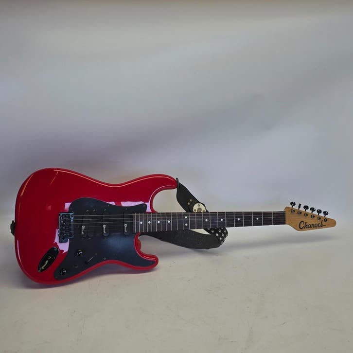 Charvel Jackson ST Deluxe Vintage Elektrische Gitaar Incl..., Musique & Instruments, Instruments à corde | Guitares | Électriques