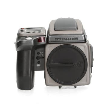 Hasselblad H2 - <9.000 kliks - 1 jaar garantie, Ophalen of Verzenden