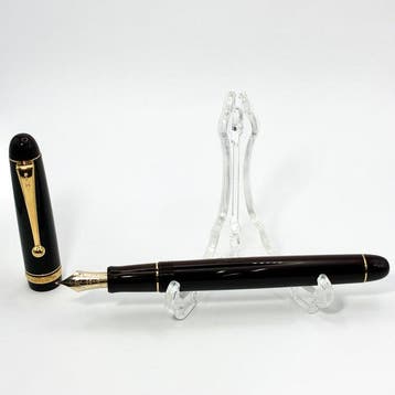 Pilot - Custom 74 Burgundy 14K Gold Nib - Zonder, Nieuw