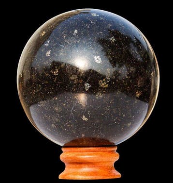 5,8 kg Coppernite (Indian Nuummite) Kristalbol - 160 mm Bol