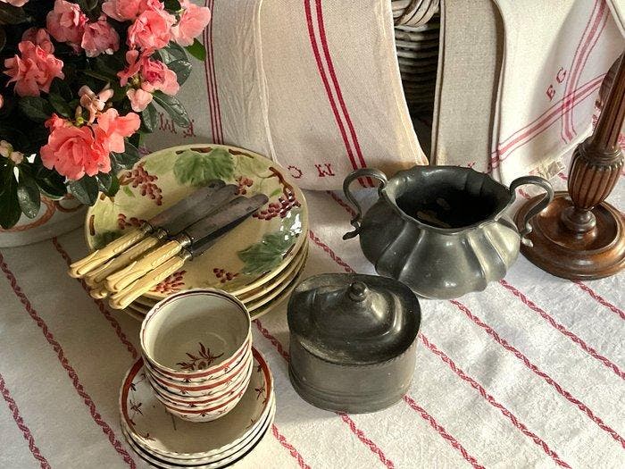 6 linnen handdoeken uit de vroege 20e eeuw met verschillende, Antiquités & Art, Tapis & Textile