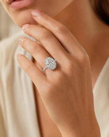 Verlovingsring - 18 karaat Witgoud - 5.30ct. tw. Diamant
