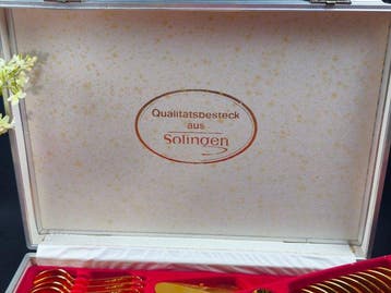 Solingen - Bestekset voor 12 personen (70) - 23 k
