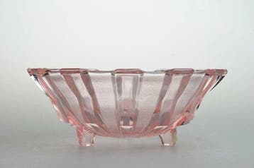 Hermanova Hut - Vaas - Glas