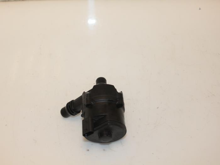 Extra waterpomp BMW X5 O102220, Auto-onderdelen, Airco en Verwarming
