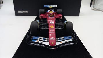 Look Smart 1:18 - Voiture miniature - Ferrari SF-25 Lewis