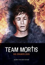 De zwarte zon / Team Mortis / 4 9789059240896, Boeken, Verzenden, Zo goed als nieuw, Bjorn van den Eynde