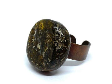 Vintage Baltisch Amber Ring - Ruw Donker Bosamber met