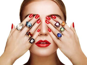 Elke dag meer dan 750 Gouden ringen met edelstenen online!, Goud, Ring, Met edelsteen