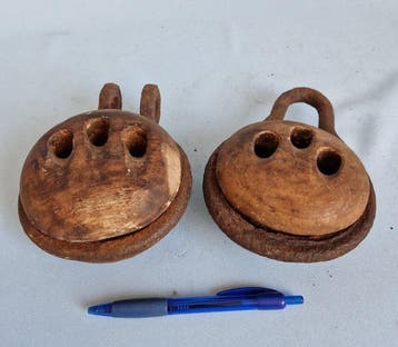 Ship’s pulley, Jufferblokken (2) - Hout, IJzer