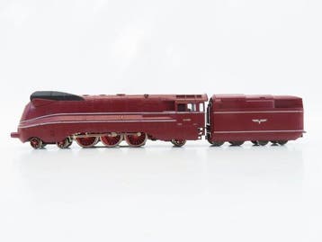 Märklin H0 - 3089 - Locomotive à vapeur avec tender (1) - BR