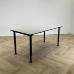 Gispen verstelbaar bureau / tafel 160x80 cm, grijs - zwart, In hoogte verstelbaar, Gebruikt