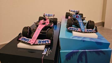 Minichamps 1:18 - Model raceauto (2) - BWT Alpine F1 Team, Nieuw