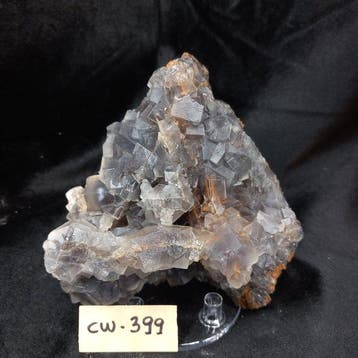 Fluorine Cristaux sur matrice - Hauteur : 11 cm - Largeur :