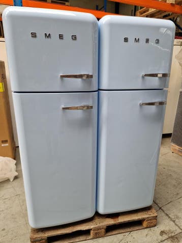 Nieuwe Smeg 2-deurs koelkast, Elektronische apparatuur, Koelkasten en IJskasten, 200 liter of meer, Nieuw, Energieklasse A of zuiniger