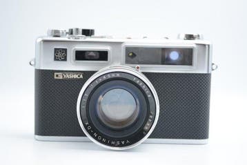 Yashica Electro 35 with Yashinon-DX 1.7/45mm Meetzoeker