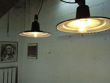 Plafondlamp (2) - Vintage industriële emaille hanglamp -, Antiek en Kunst