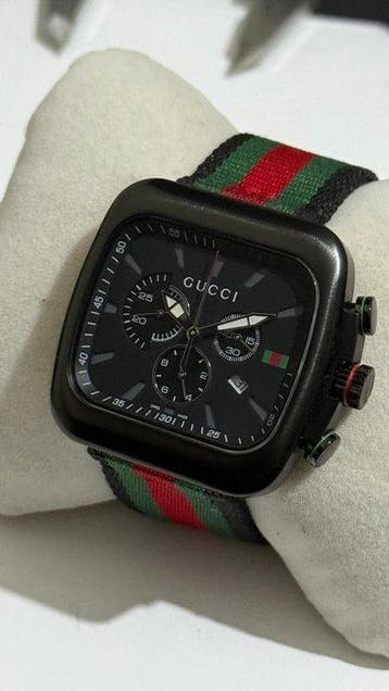 Gucci - G-Coupe Chronograph - Zonder minimumprijs - YA131202