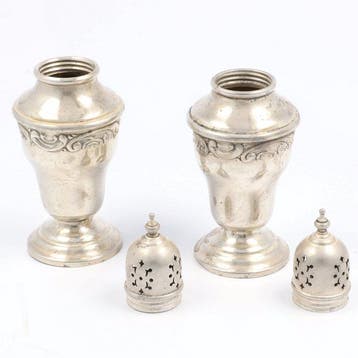 Gorham Sterling. - Zout- en pepervaatjes (2) - .925 zilver