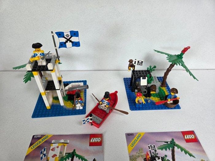 Lego Set - Pirates - LEGO 6260 Shipwreck Island + LEGO 6265, Kinderen en Baby's, Speelgoed | Duplo en Lego