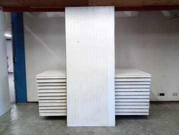 Partij Sandwichpanelen - L248 x D8 x B100 cm - 22 stuks, Nieuw