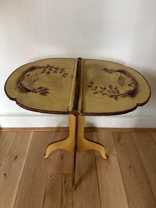 frans ontwerp - Salontafel - Hout, Antiek en Kunst, Antiek | Overige Antiek