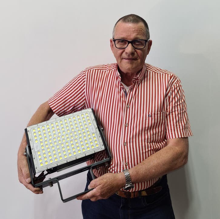 Hijskraan schijnwerper RVS 300W / 51.000 LUMEN 230VAC of 400, Articles professionnels, Articles professionnels Autre, Envoi