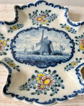 Tichelaar Makkum - Schotel - Keramiek - 29,6x25 cm, Antiek en Kunst