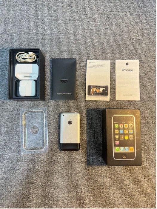 Apple iPhone 2G (first generation) 8GB - Mobiele telefoon -, Games en Spelcomputers, Spelcomputers | Overige Accessoires