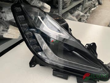 CHEVROLET CORVETTE C7 XENON LED PHARE AVANT D KPL 23425437, Verzenden