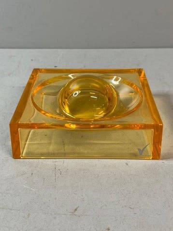 Archko design - Asbak - Vintage Italy acrylglas asbak /, Antiek en Kunst