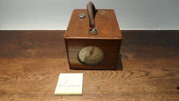 Horloge (70) - Bois, Laiton, Métal - 1900-1940 - Grande