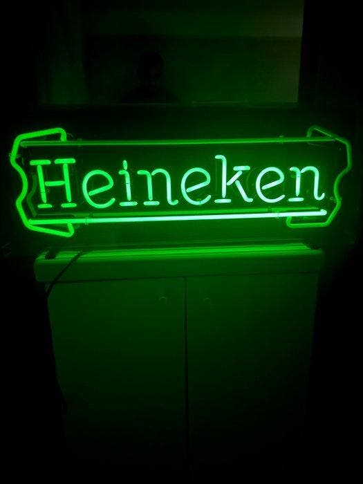Lot 3 Tapis de bar + Heineken sign - Enseigne publicitaire, Antiquités & Art, Antiquités | Assiettes décoratives & Carrelages