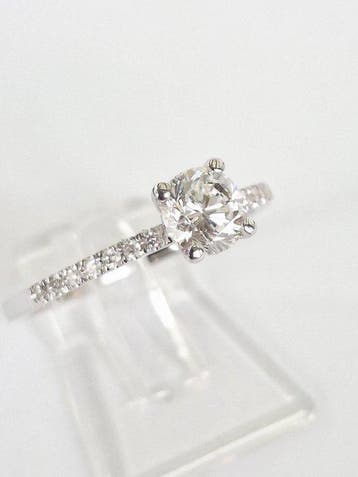 Verlovingsring - 14 karaat Witgoud - 0.83ct. tw. Diamant