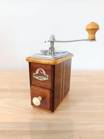 Zassenhaus - Koffiemolen (2) - model 498 & 610 - Teak, Antiek en Kunst, Antiek | Keukengerei