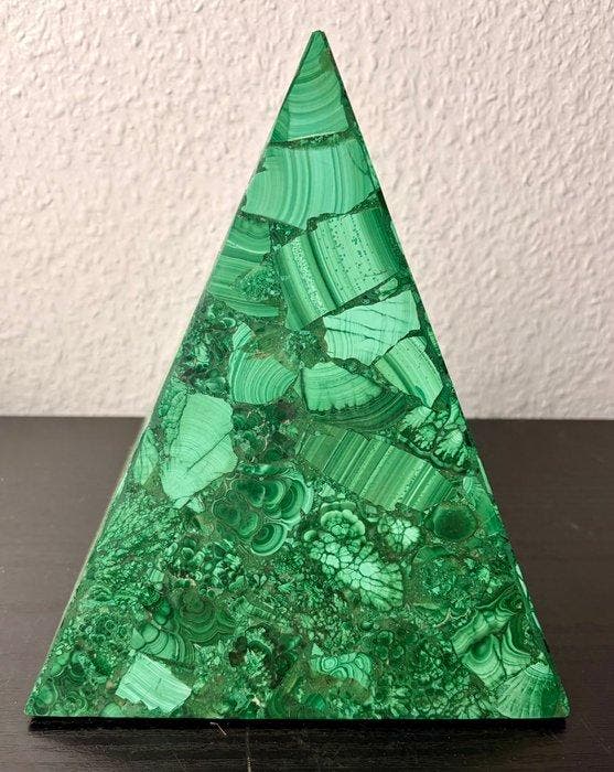 Ornement décoratif - Deux pyramides décoratives en malachite, Antiek en Kunst, Curiosa en Brocante