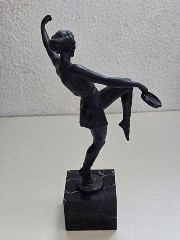 Max le Verrier, Fayral - sculptuur, Danseuse au tambourin -