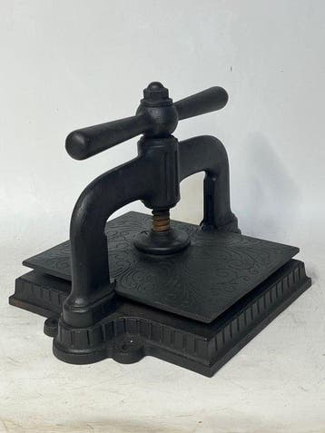 Pers Industrieel design - oude boekenpers - Book Press