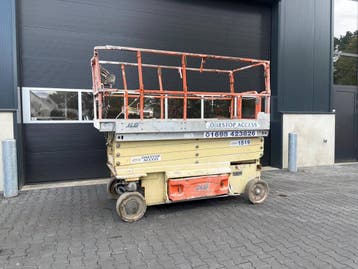 Veiling: Schaarlift JLG 3246ES Elektrisch 11.68m 2012, Ophalen