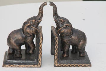 Boekensteunen (2) - olifant - Gietijzer