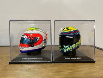 Spark 1:5 - Model raceauto (2) - Brazilian Drivers F1 Helmet, Nieuw