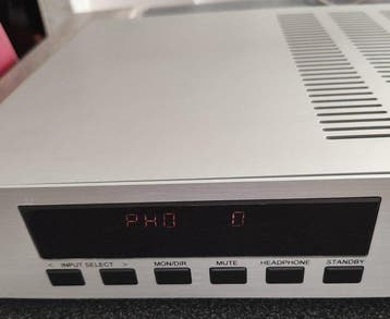 Revox - S 25 Solid state versterker, Nieuw