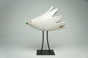 Urszula Despet - sculptuur, White Raku Bird - 21 cm -
