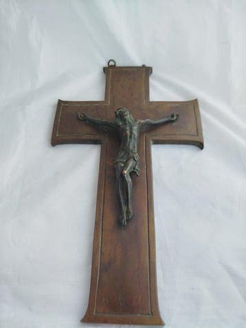 Crucifix - Brons - 1900-1910, 1920-1930 - Wandscrucifix -, Antiek en Kunst