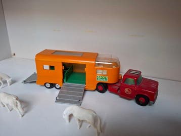Matchbox - Camion miniature - Ascot Stables paardentrailer