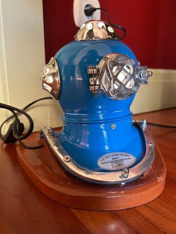 Duikhelm - (NO RESERVE) DIVING HELMET AND LAMP - Staal,