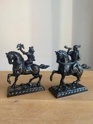 Serre-livres (2) - Fer - Sculptures de chasse antiques